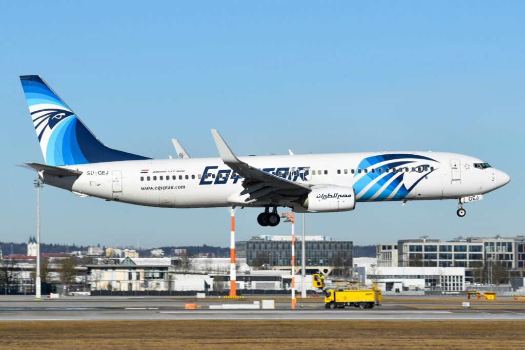 stay near Sphinx Airport Cairo serviced apartment